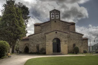 Local - San Julián de los Prados  - Oviedo| Asturias
