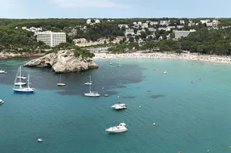 Local - Cala Galdana - Ferreries| Illes Balears