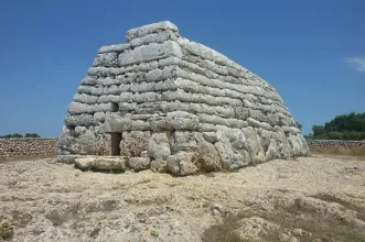 Local - Naveta des Tudons - Ciutadella de Menorca| Illes Balears