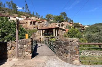 Local - Aldeias de xisto, do Douro à Beira Baixa