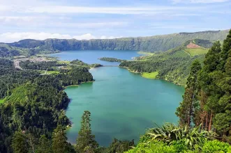 Local - Miradouro da Vista do Rei - Sete Cidades| Ponta Delgada| Região Autónoma dos Açores