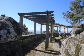 Local - Santuário e Miradouro de S. Torcato  - Cabaços| Moimenta da Beira| Douro