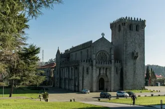 Local - Mosteiro de Leça do Balio - Leça do Balio| Matosinhos| Área Metropolitana do Porto