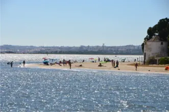 Local - Praia Fluvial da Alburrica - Alburrica| Barreiro| Área Metropolitana de Lisboa