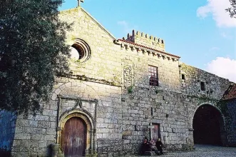 Local - Mosteiro de Santa Maria de Cárquere - Cárquere| Resende| Tâmega e Sousa