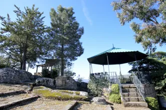 Local - Santuário e Miradouro de S. Torcato  - Cabaços| Moimenta da Beira| Douro