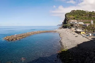 Ponto de Interesse - Praia de Ponta do Sol - Ponta do Sol| Região Autónoma da Madeira