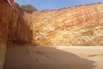Point of Interest - Praia dos Careanos - Portimão| Algarve