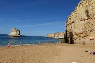 Local - Praia dos Caneiros - Lagoa| Algarve