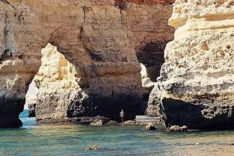 Local - Praia da Marinha - Lagoa| Algarve