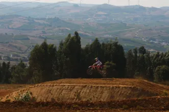 Local - Pista Multidesportiva do Eco Parque da Serra S. Julião - Serra de S. Julião | União de Freguesias de Carvoeira e Carmões| Torres Vedras| Oeste