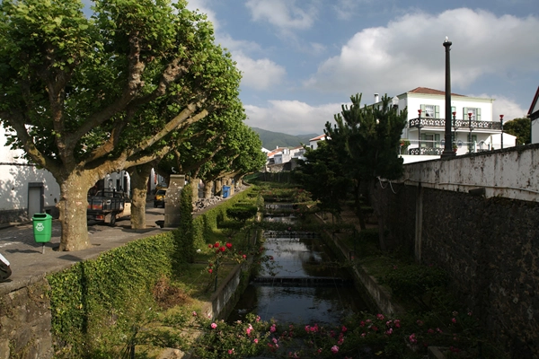 Rota - Ribeirinha: um roteiro pelo comércio que dá vida à freguesia - Ribeirinha | JF Ribeirinha| Ribeira Grande| Região Autónoma dos Açores| Portugal